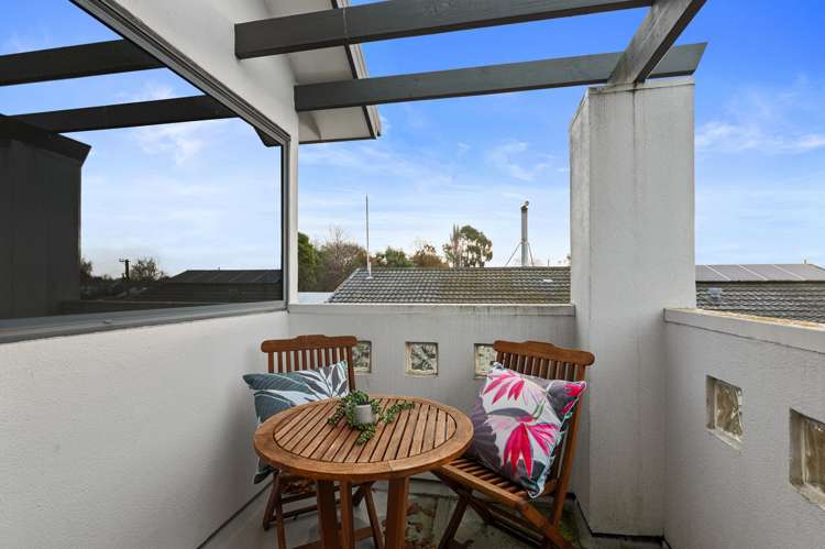 2/44b Tabart Street Woolston_14
