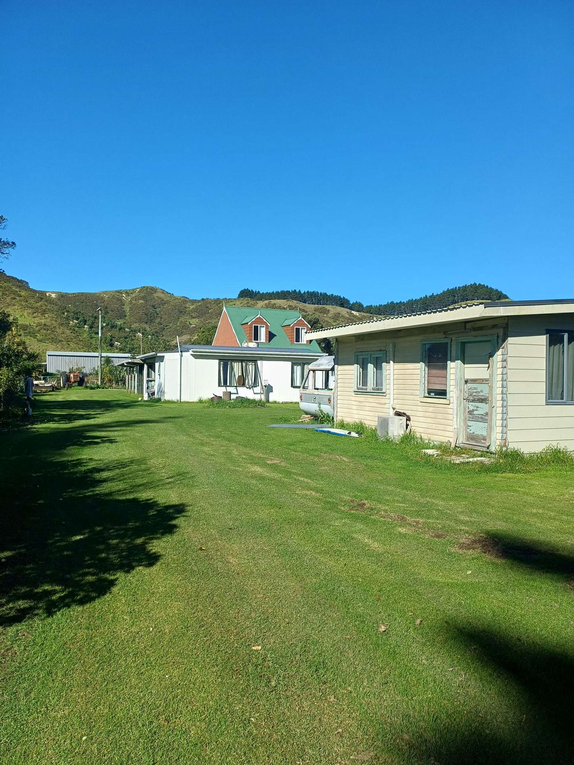167 Newcastle Street Mahia_0