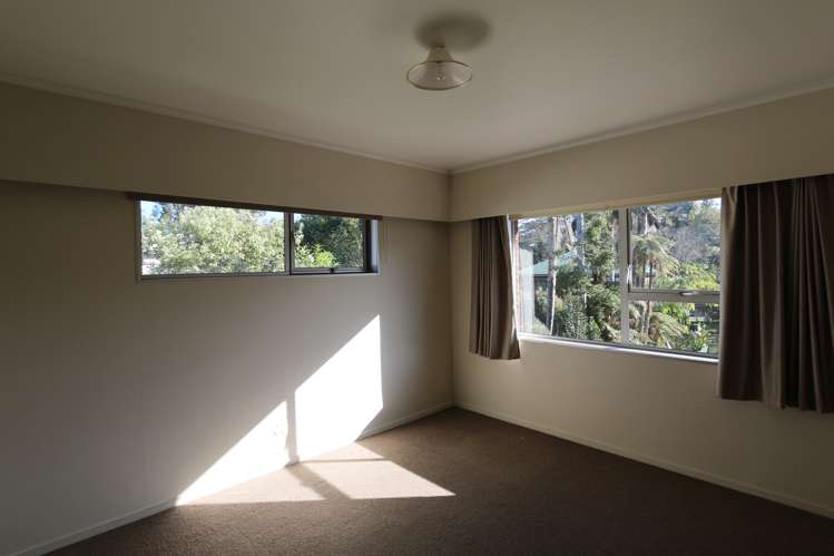 64 Pleasant Street Onehunga_11