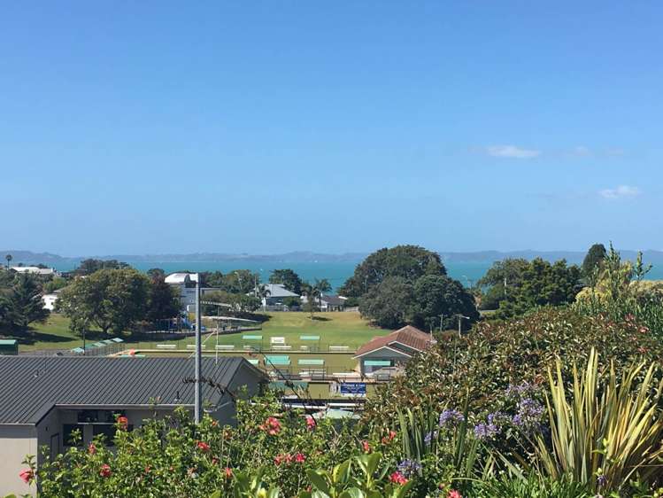 3/54 Sale Street Cockle Bay_1