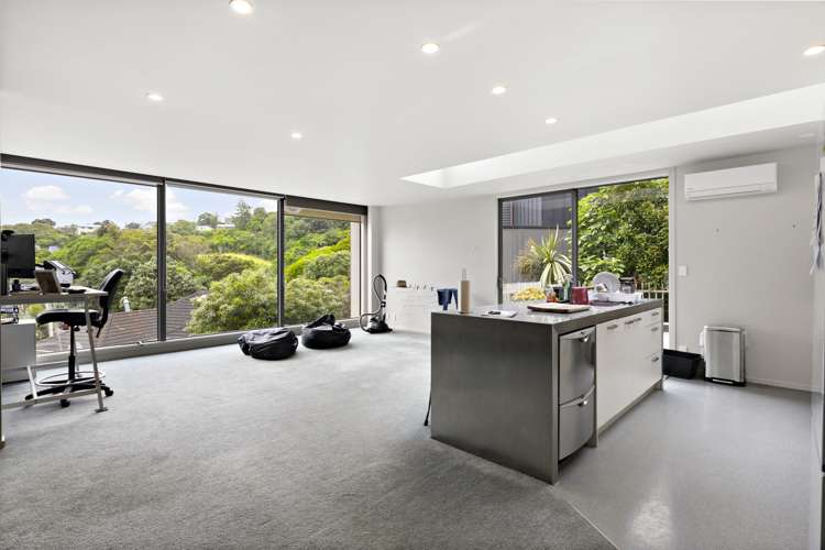 8b Orleans Street Ngaio_2