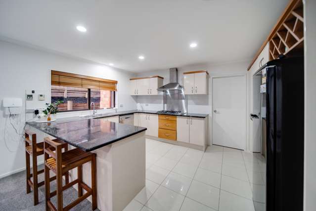 27 Multose Drive Flat Bush_4