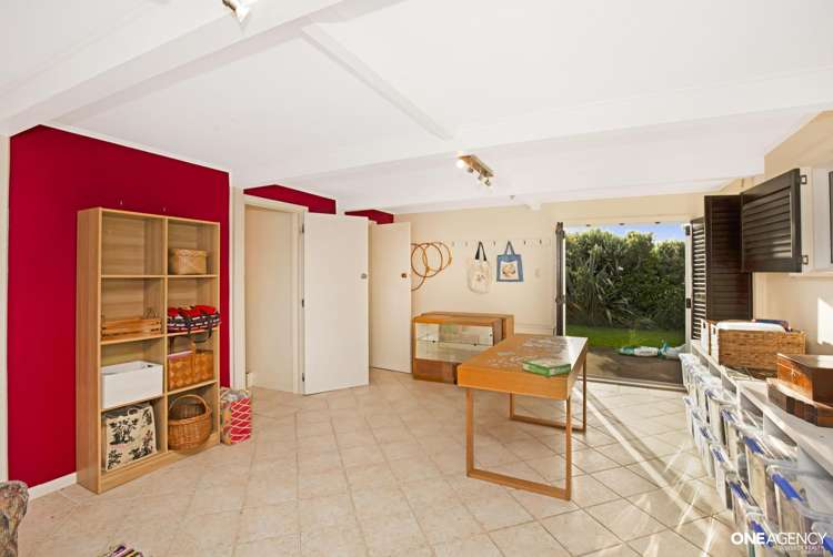 13 Wilmshurst Place Tawa_16