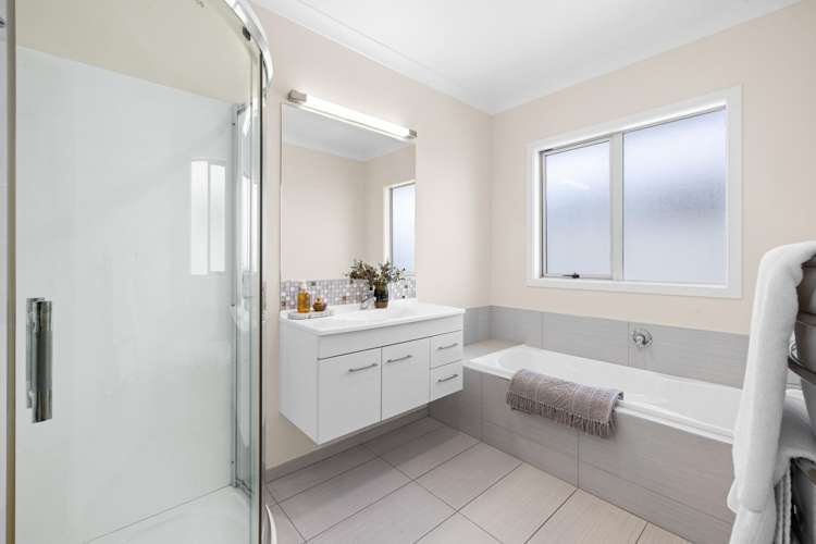 10 Kapiti Drive Poraiti_25