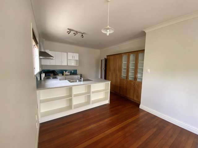 134 Albert Street Hamilton East_2
