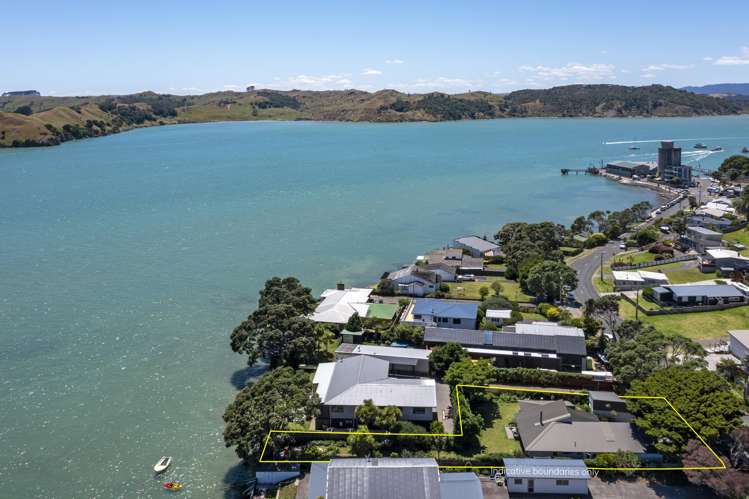 64 Wallis Street Raglan_5