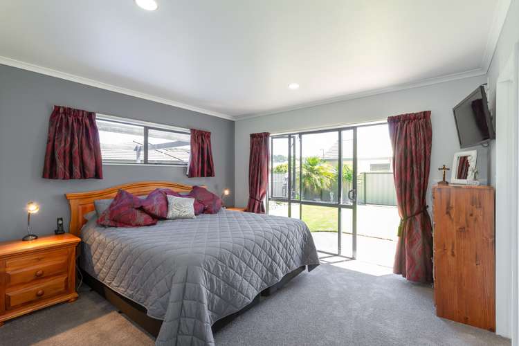 21 Kensington Drive Taradale_9