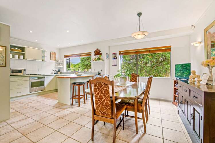 24 Sample Road Albany_13