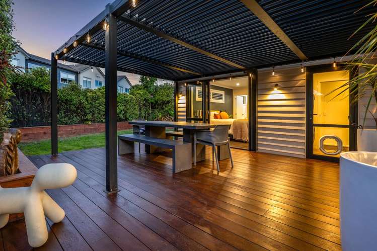 10 Pateke Drive Kenepuru_10