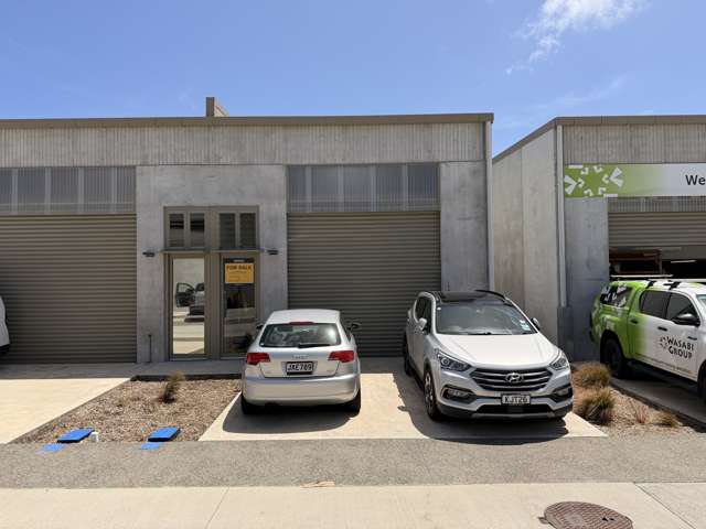 Vacant toy shed or workshop!