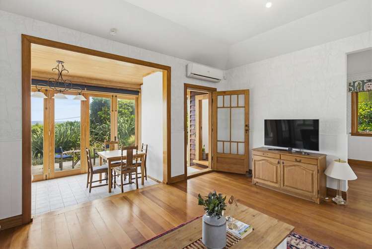 7 Tangahoe Street Paekakariki_9