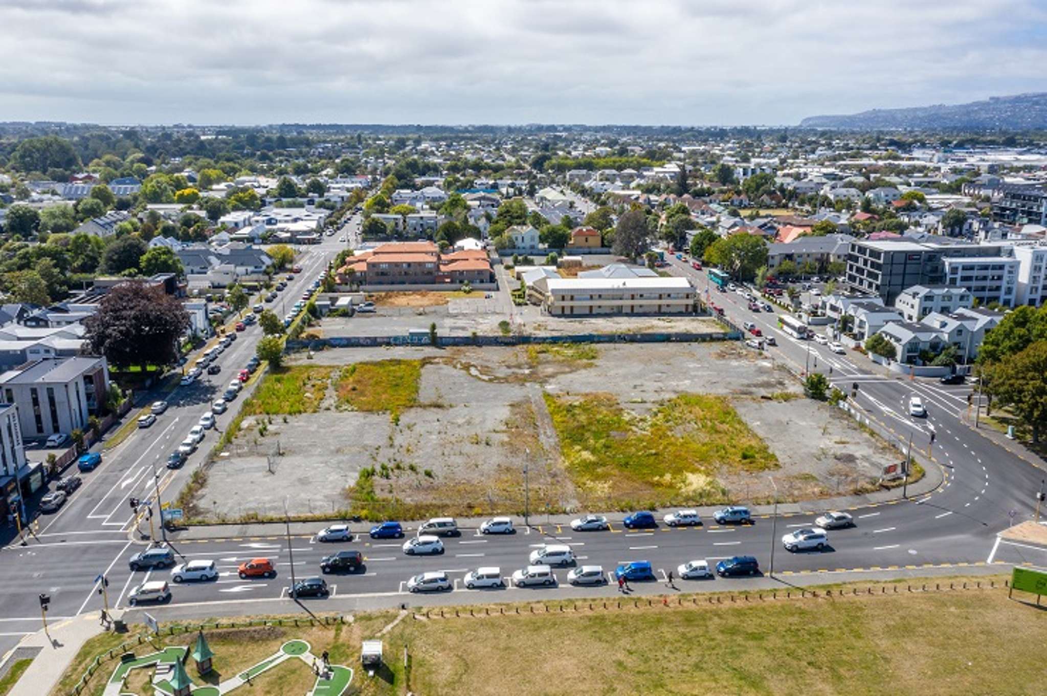 Ōtākaro turns to private sector to buy its largest Christchurch city land parcel