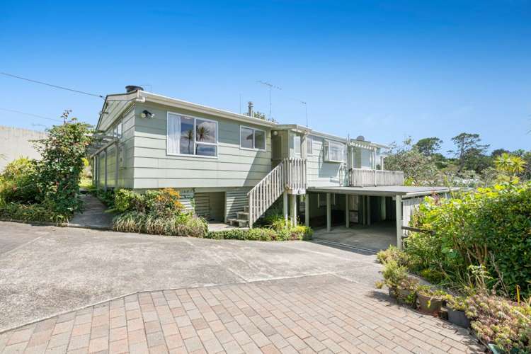 1125 Whangaparaoa Road Tindalls Beach_19