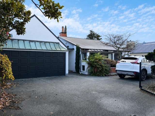 Spacious Seven-Bedroom Home With Ample Garaging