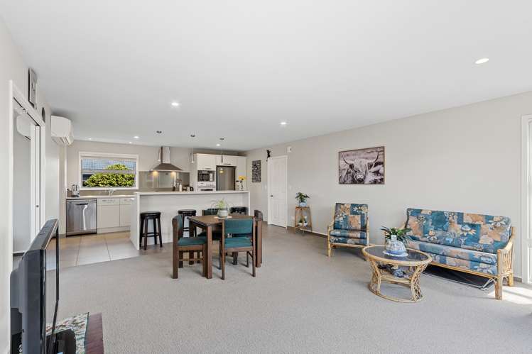 126 Rocking Horse Road Southshore_5