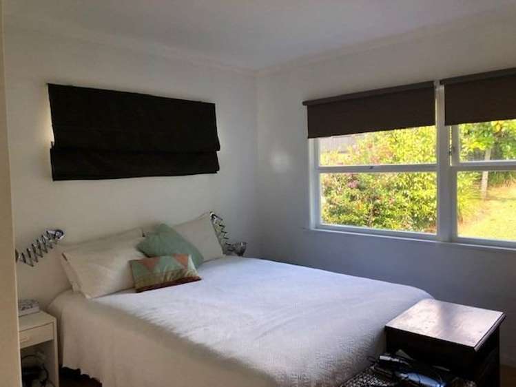 8 Vandeleur Avenue Birkdale_6