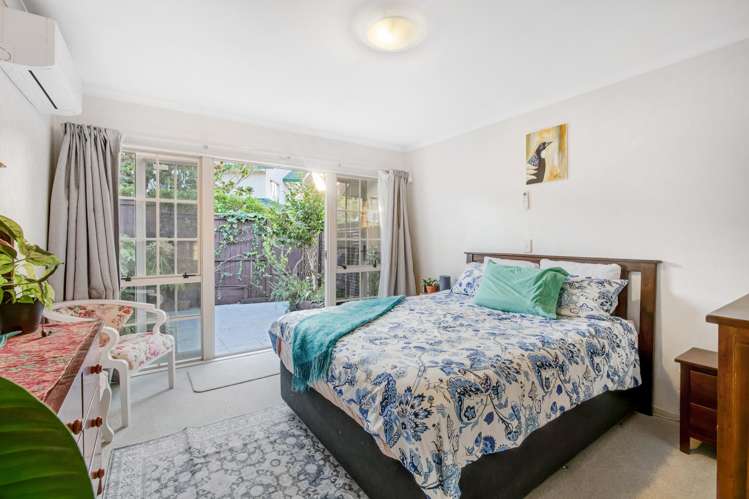 24 Tyburn Lane Unsworth Heights_11