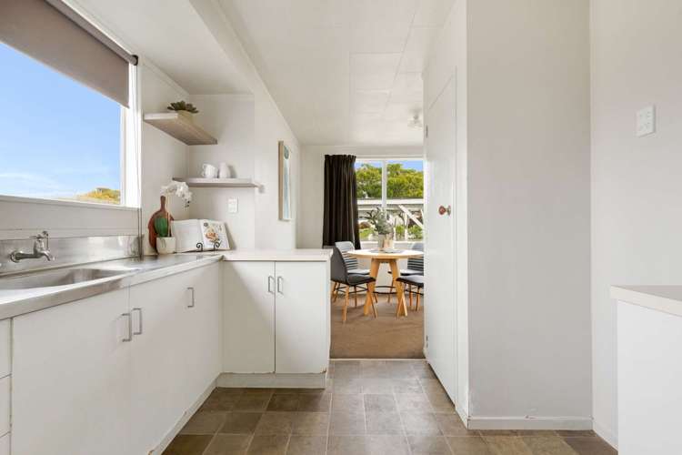 7 Amethyst Place Pukehangi_17