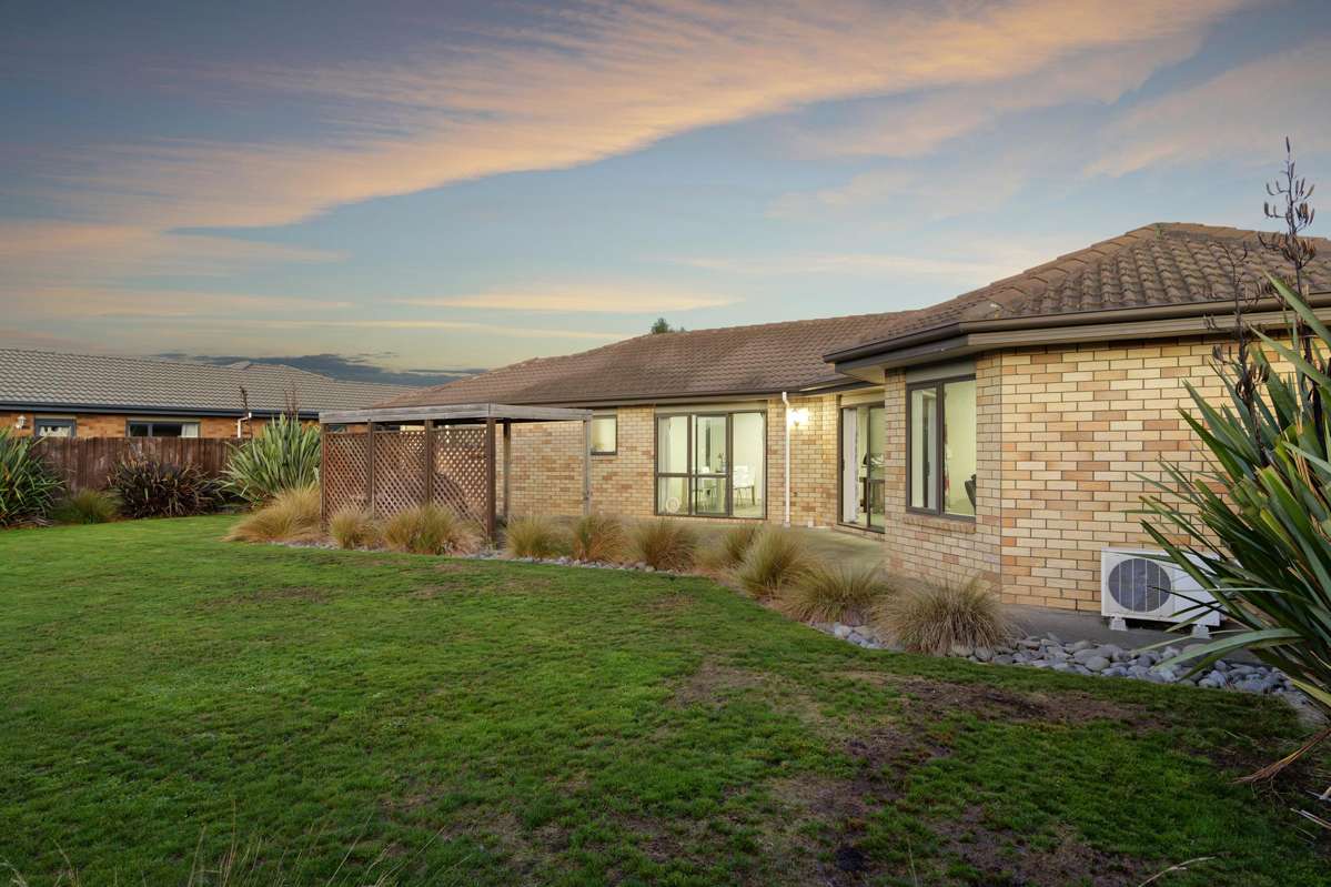 8 Grace Way_5