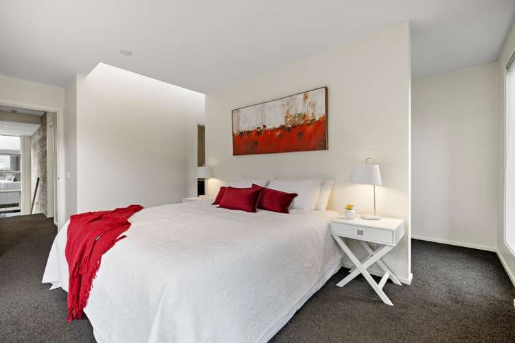 2/15 Melbourne Street Queenstown_8