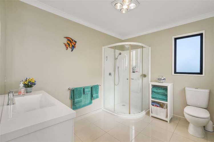 71 Longspur Avenue Wigram_9