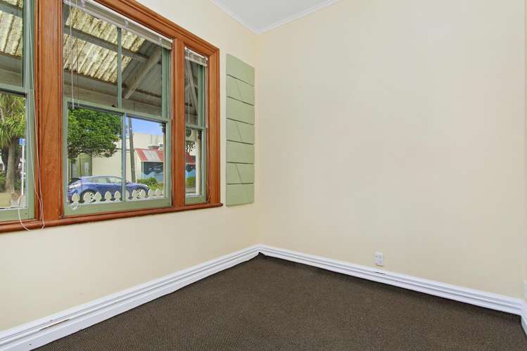 49 Fitzherbert Street Petone_8