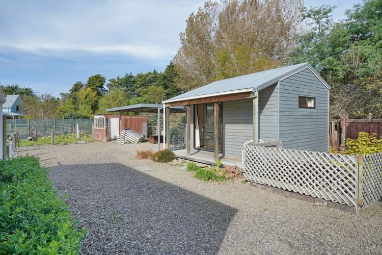 49 Old Main North Road Leithfield_17