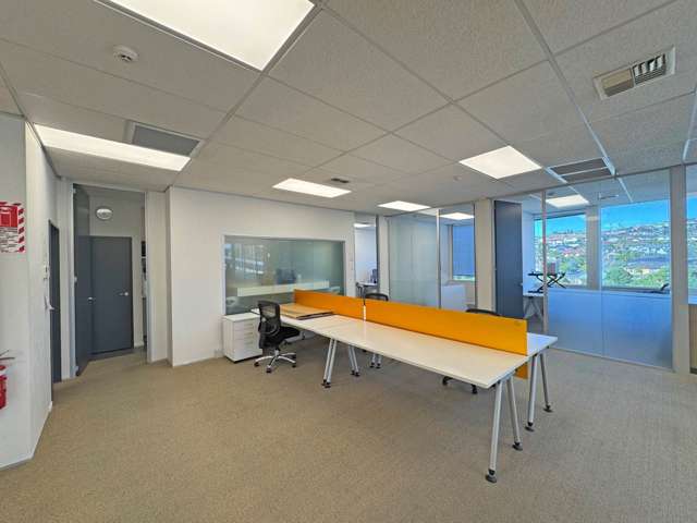 Unit 11/1A William Pickering Drive Rosedale_2