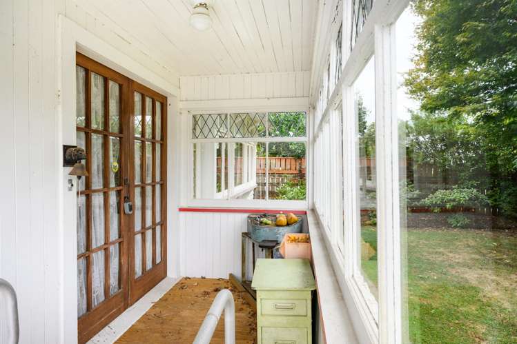 20 Rainforth Street Roslyn_2