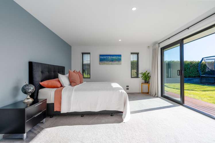 11 Minorca Lane Burwood_24