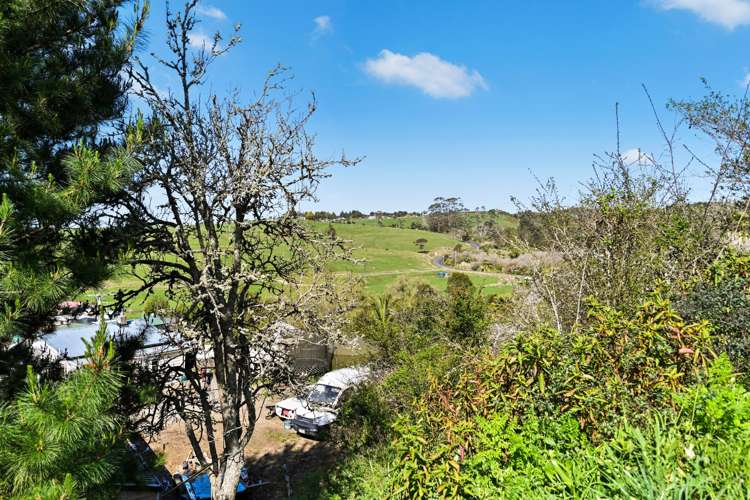 147 Renown Road Waikokowai_31