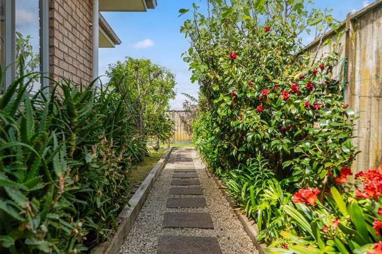 74 Gracechurch Drive Flat Bush_18