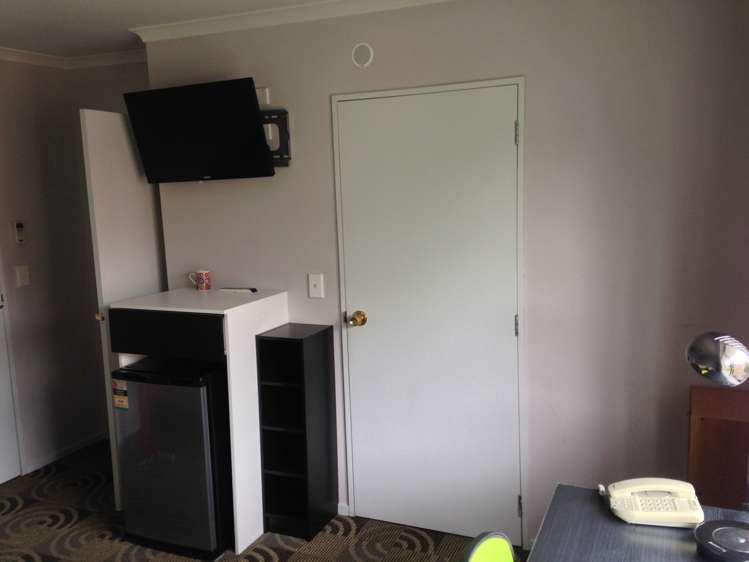 13 Duke Street North Dunedin_10