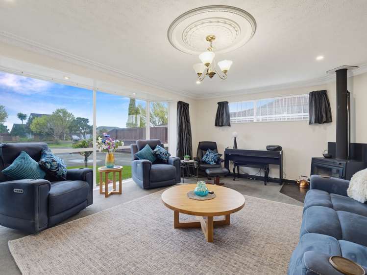 104 John F Kennedy Drive Milson_5