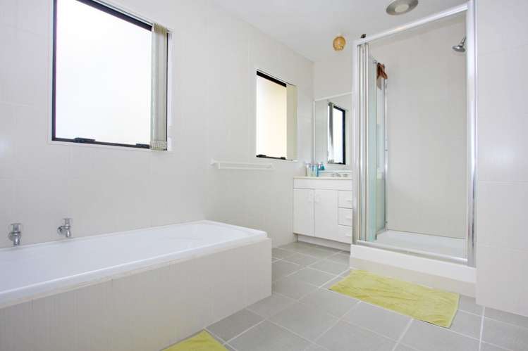 17 Dennis Avenue Hillpark_9