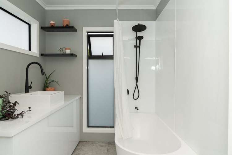 6 Dunbeath Street Blenheim Central_11