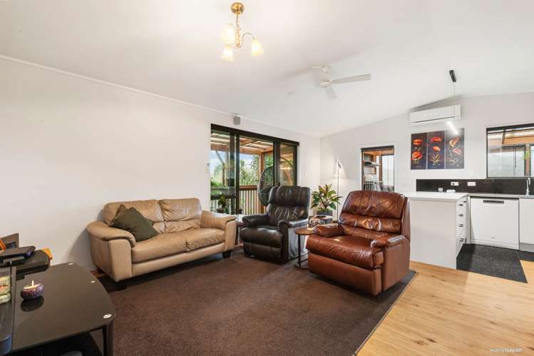 104 Cooper Road Waiuku_14