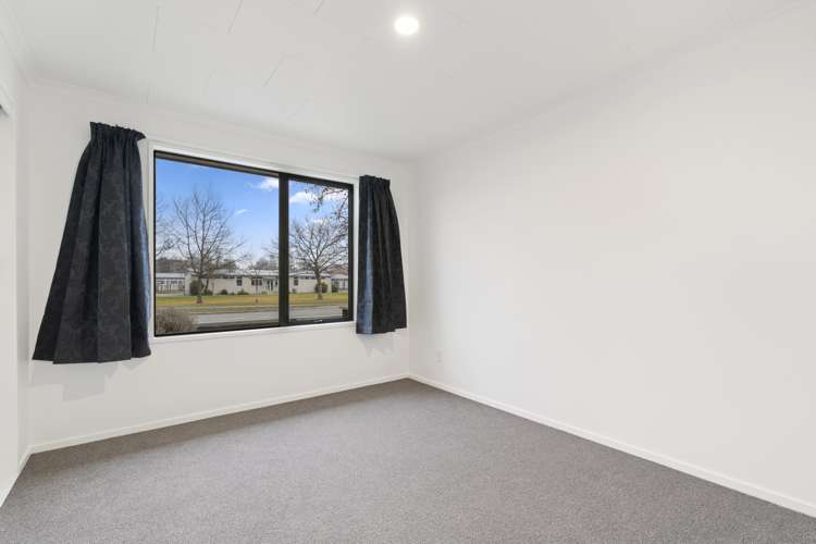 76 Barry Avenue Cromwell_12