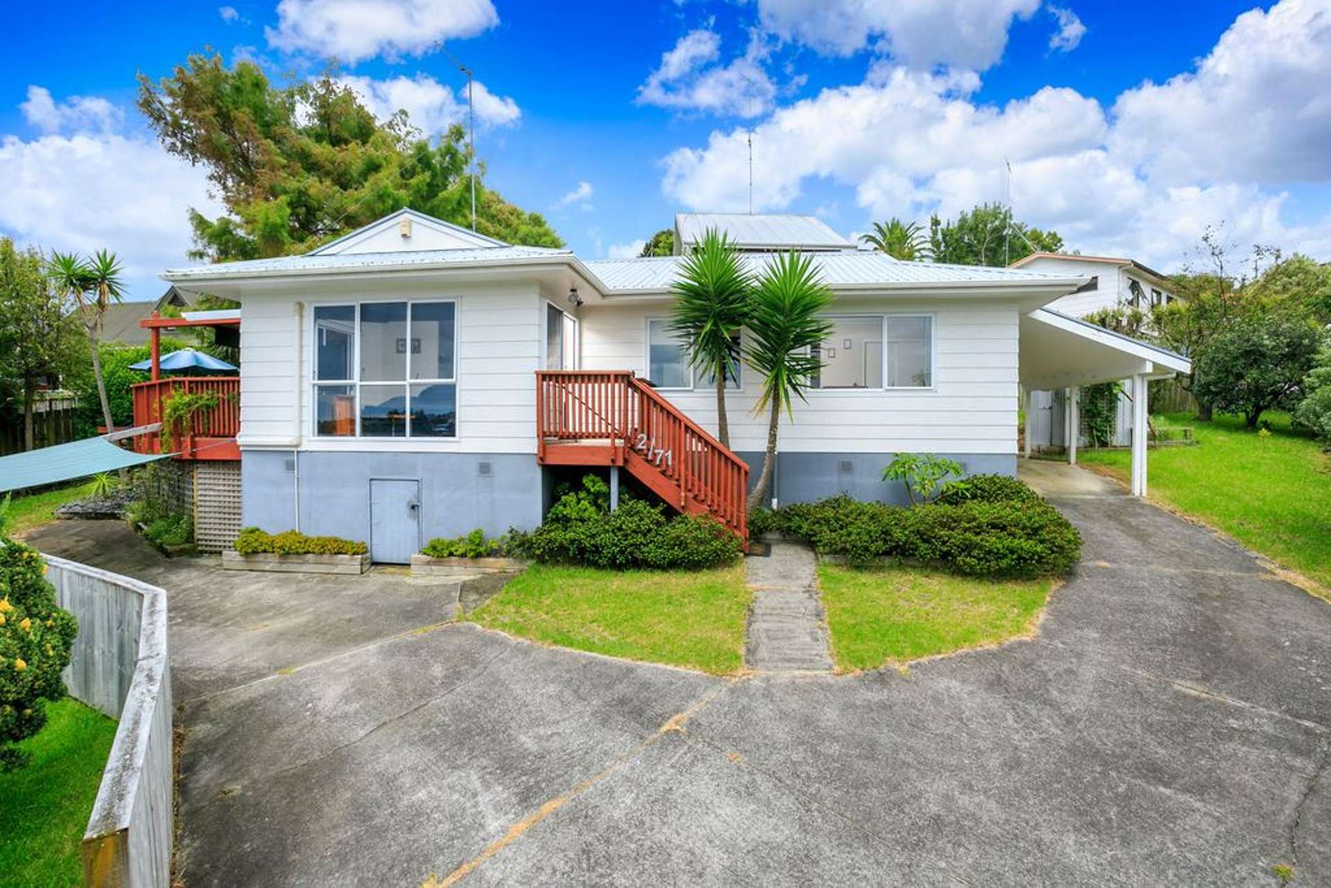 2/71 Trias Road Totara Vale_0