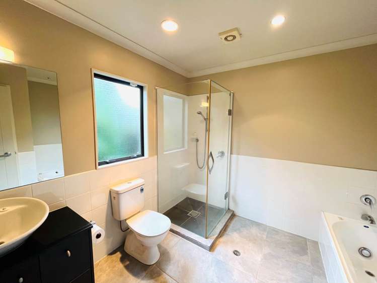 3 Franshell Crescent East Tamaki_12