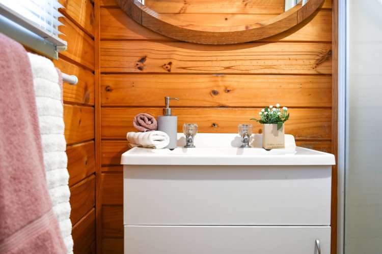 111a Windermere Drive Poike_14