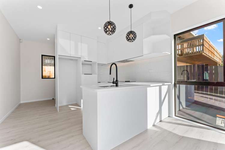 19B Red Beach Road_5