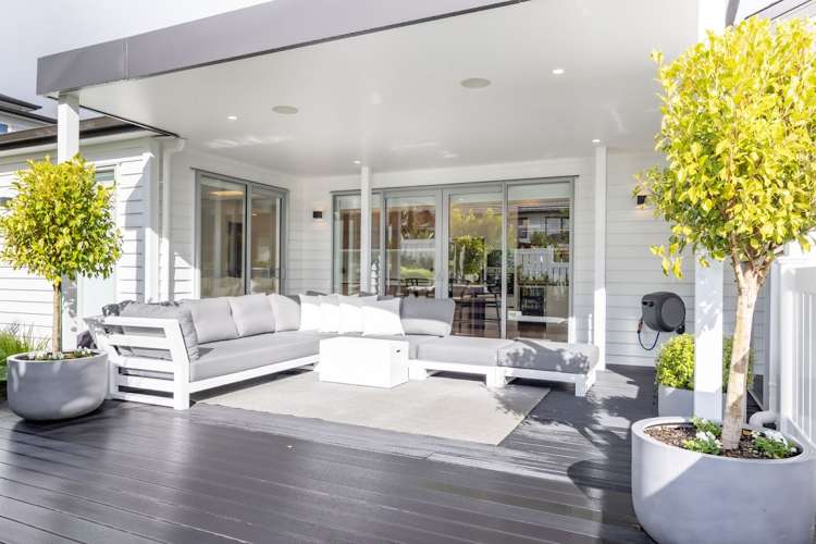 32 Celestial Crescent Orewa_23