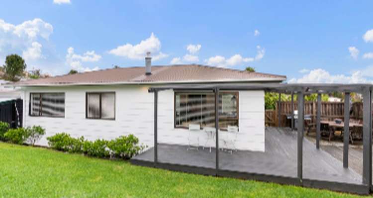 1/11 Longreach Drive_0