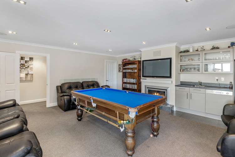 3 Roystone Way Huntsbury_19