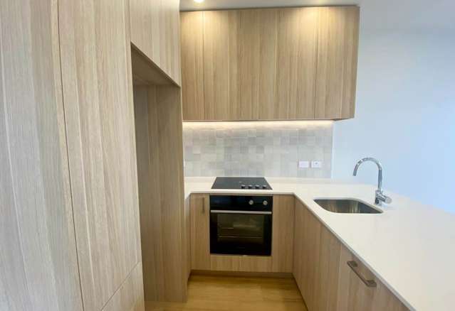 27/666B Great South Road Ellerslie_2