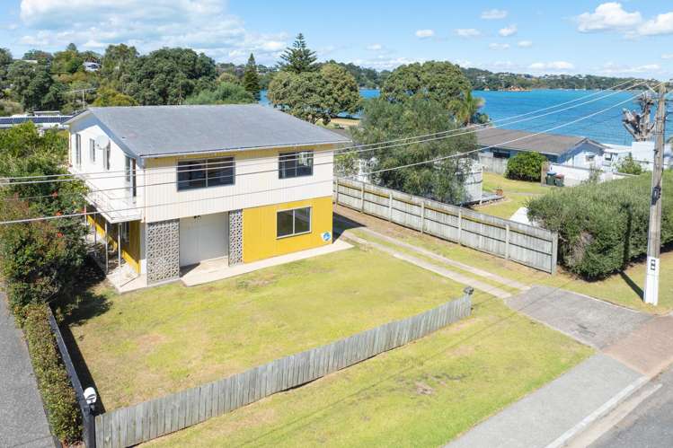 5 Blake Street Surfdale_2