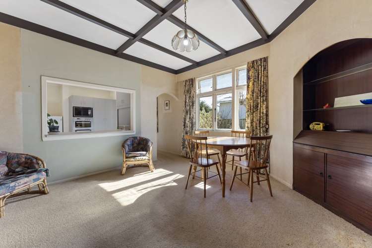 20 Ngaio Street West End_6