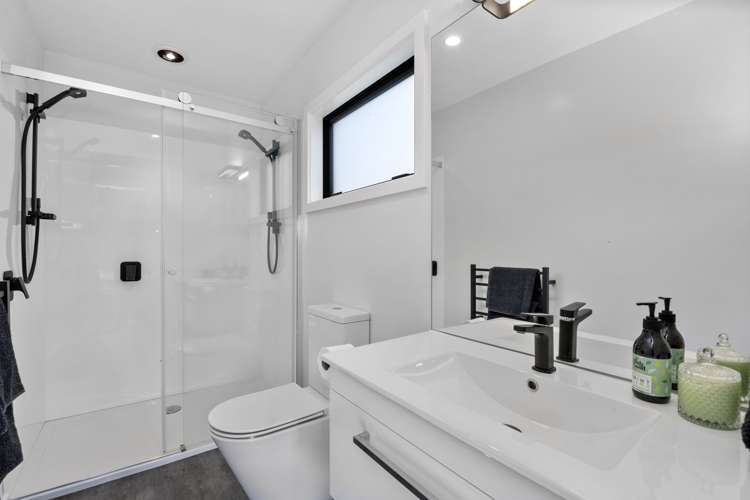 52 John Norrie Place Motuoapa_12