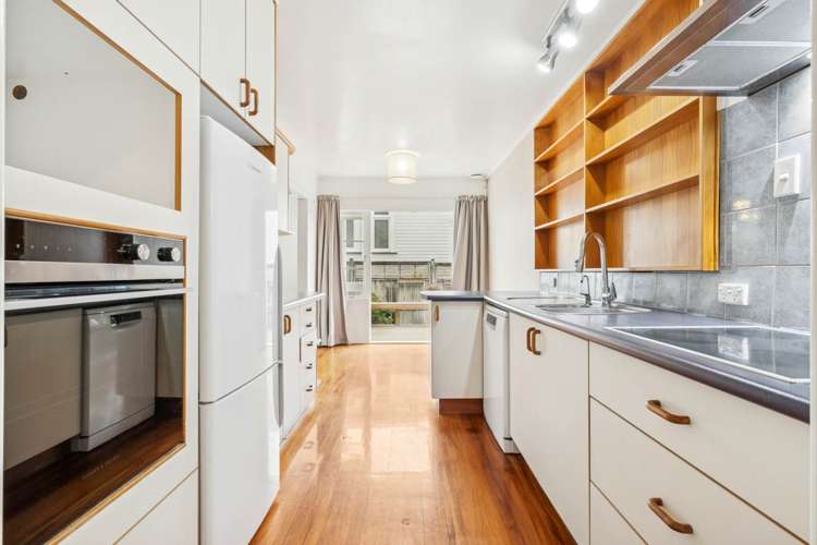 10 Peet Avenue Royal Oak_8